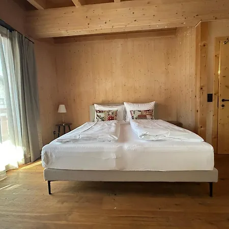 - Joel Apartment Leutasch